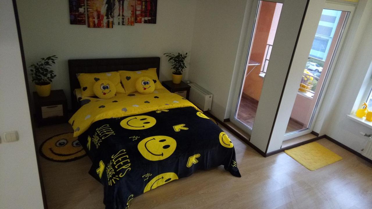 Positive Smile Studio Apartment In The Colorful Comfort Town Residental Complex. Kt-06. Kiev Eksteriør billede